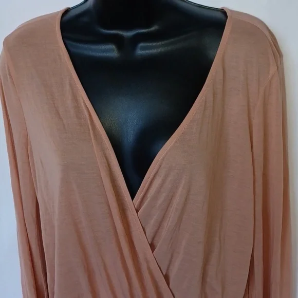 Tobi Nude Mini dress, lined skirt,  elastic waist,  sheer top, bell sleeves - Picture 3 of 8